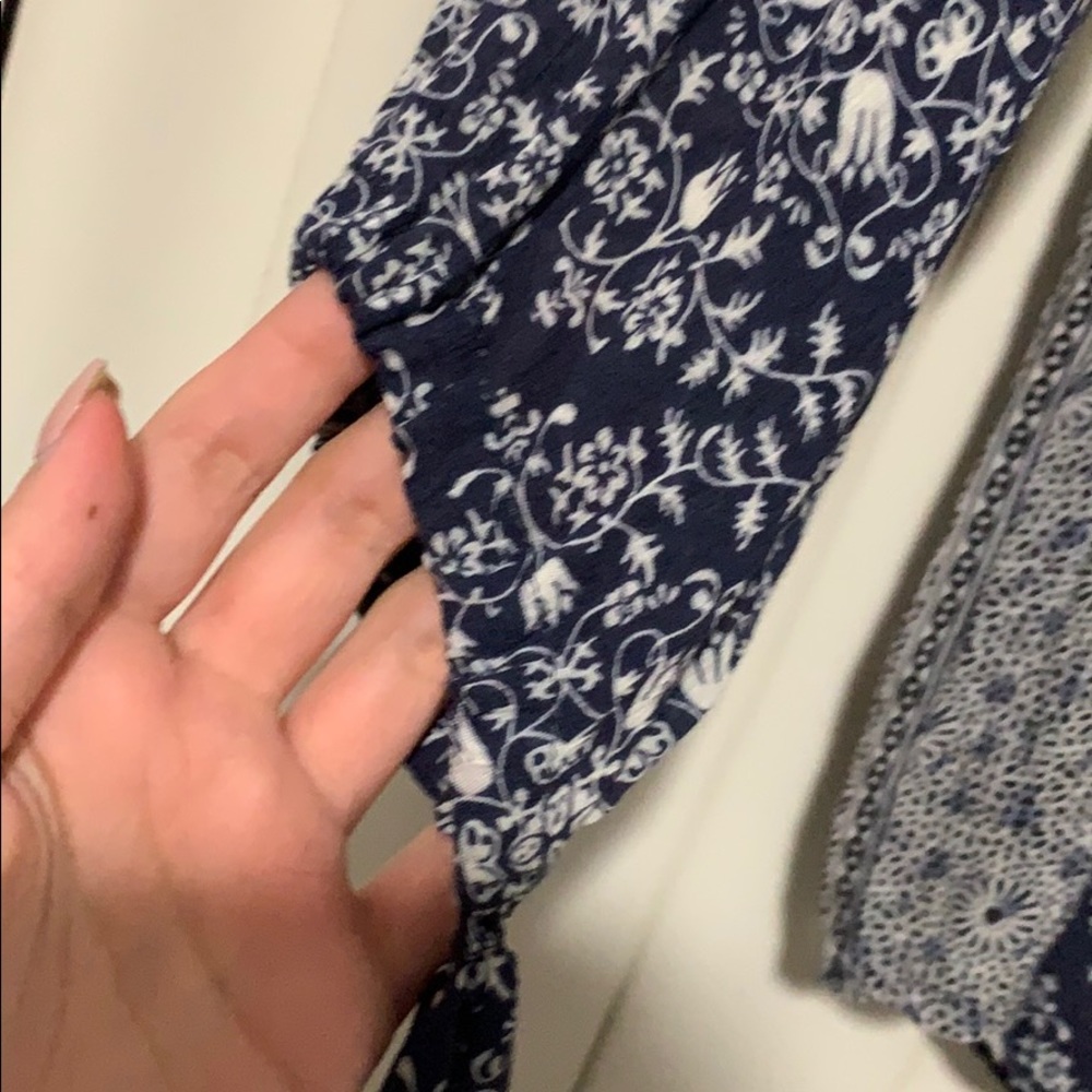 Blouse - Picture 3 of 3
